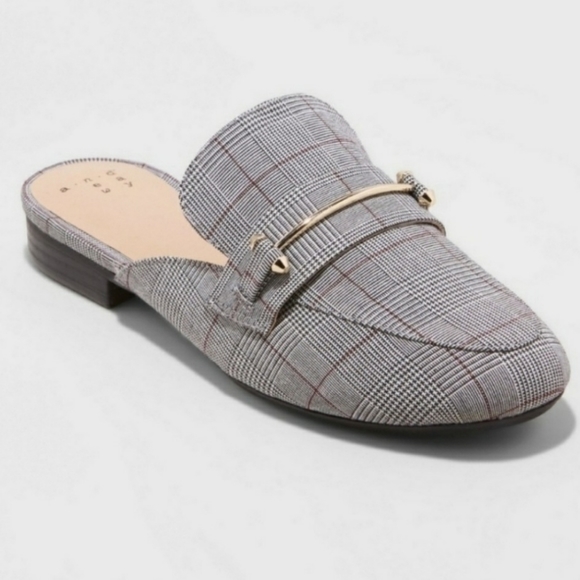 Shoes - NEW Backless Loafers Plaid Preppy Chic Mules Sz 6